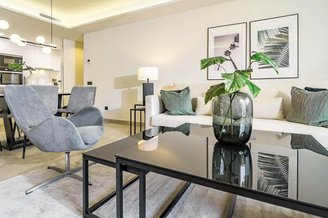 Inf33K- Stunning City Apartment Close To Beaches Estepona